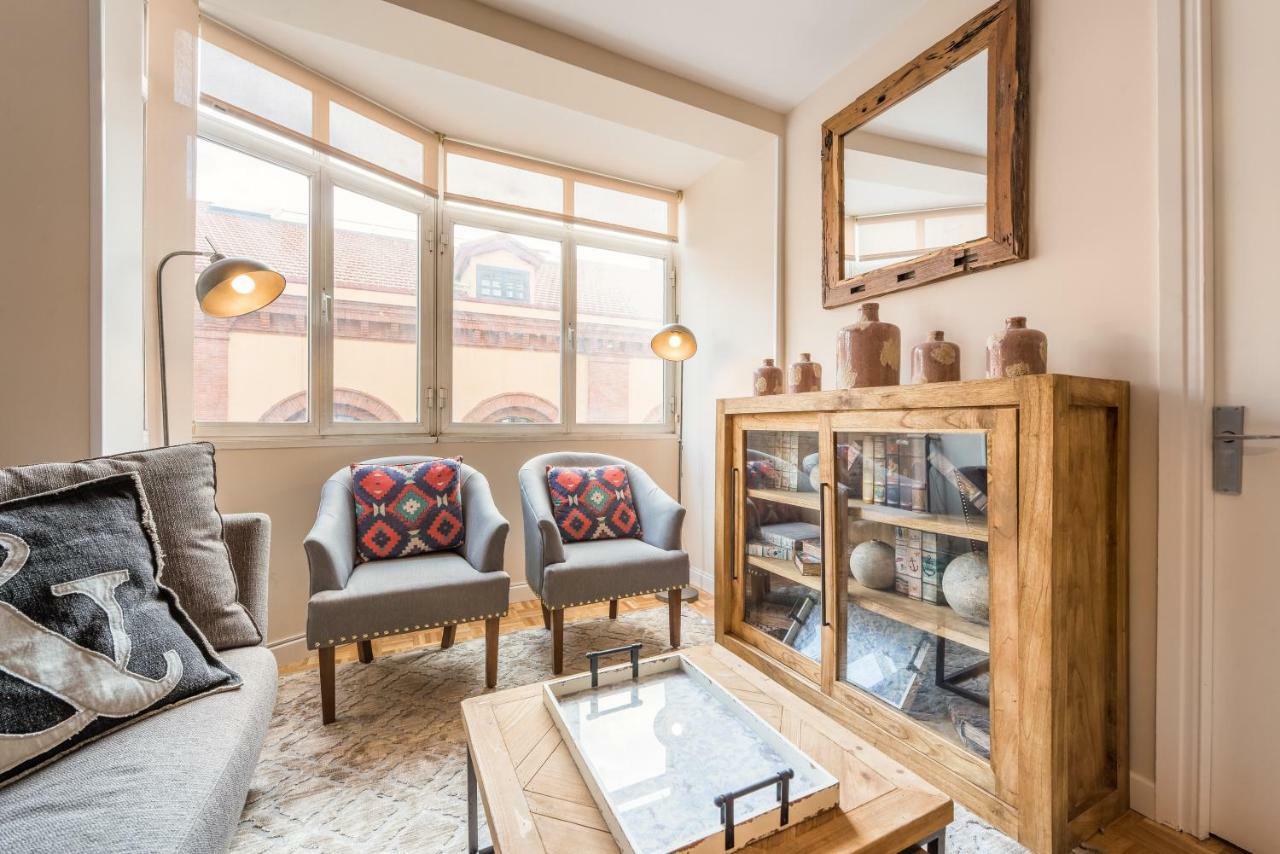 For You Rentals Madrid Rio Apartment Maz10 Bagian luar foto